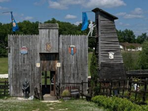 Outings 7 Camp de siège Médiéval Larressingle