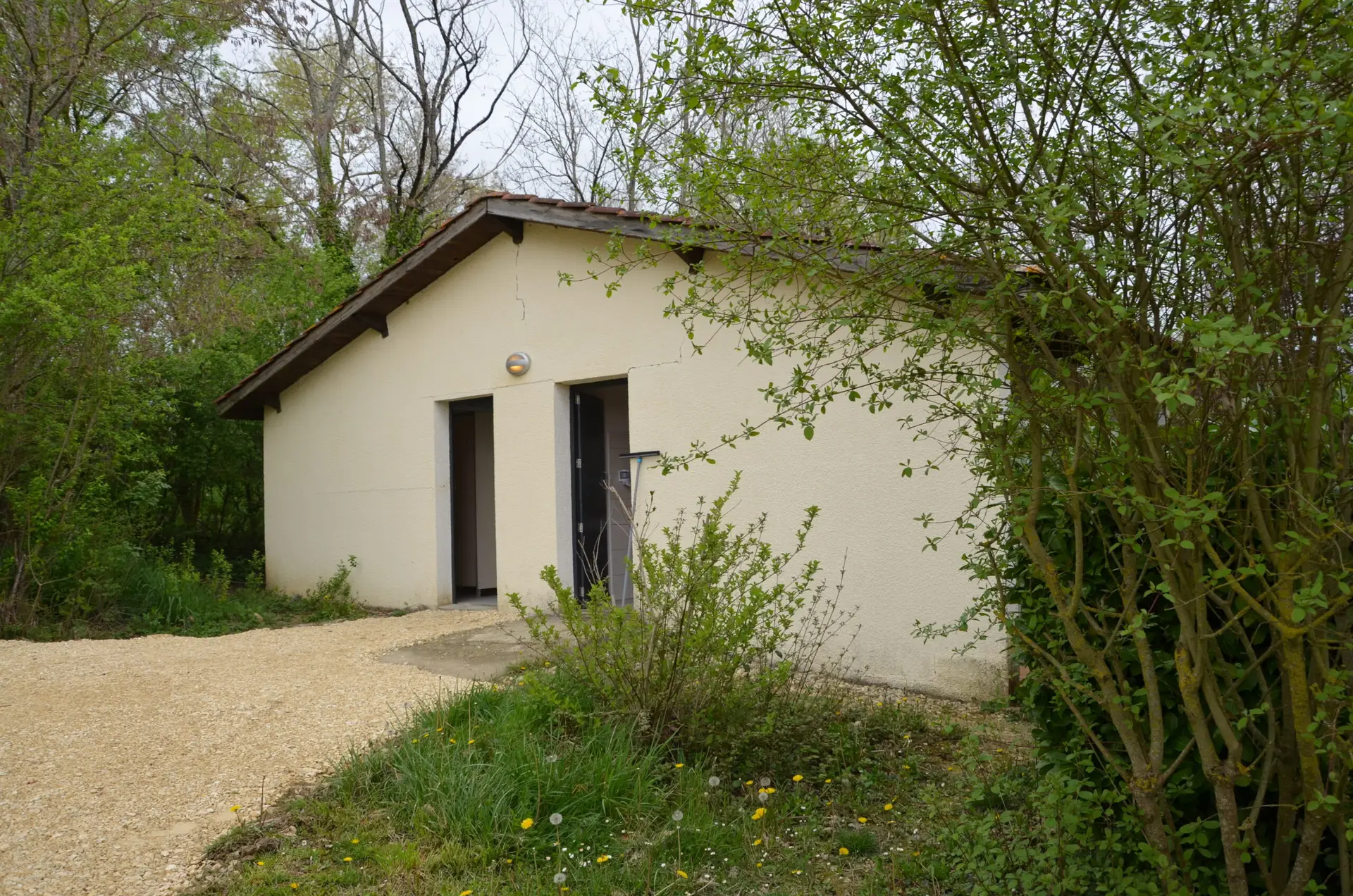 Sanitary facilities 1 DSC_0154