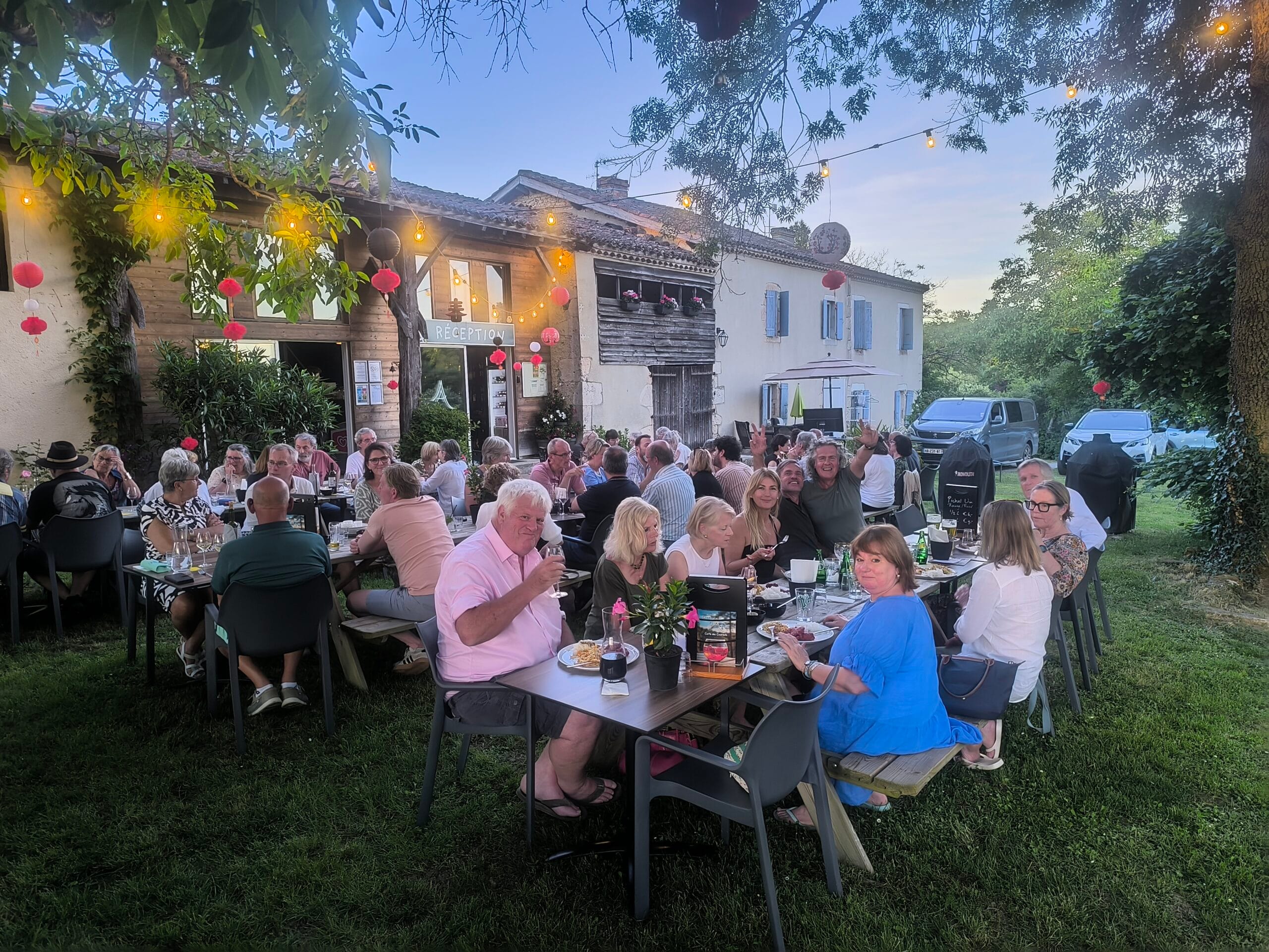 Sfeer Restaurant Buiten